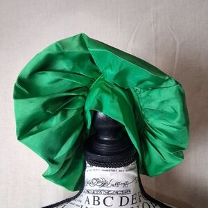 Elegant Green Satin Headwrap